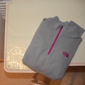 North Face Quarter Zip (Women’s)